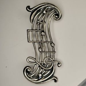 Beau Sterling Musical Brooch